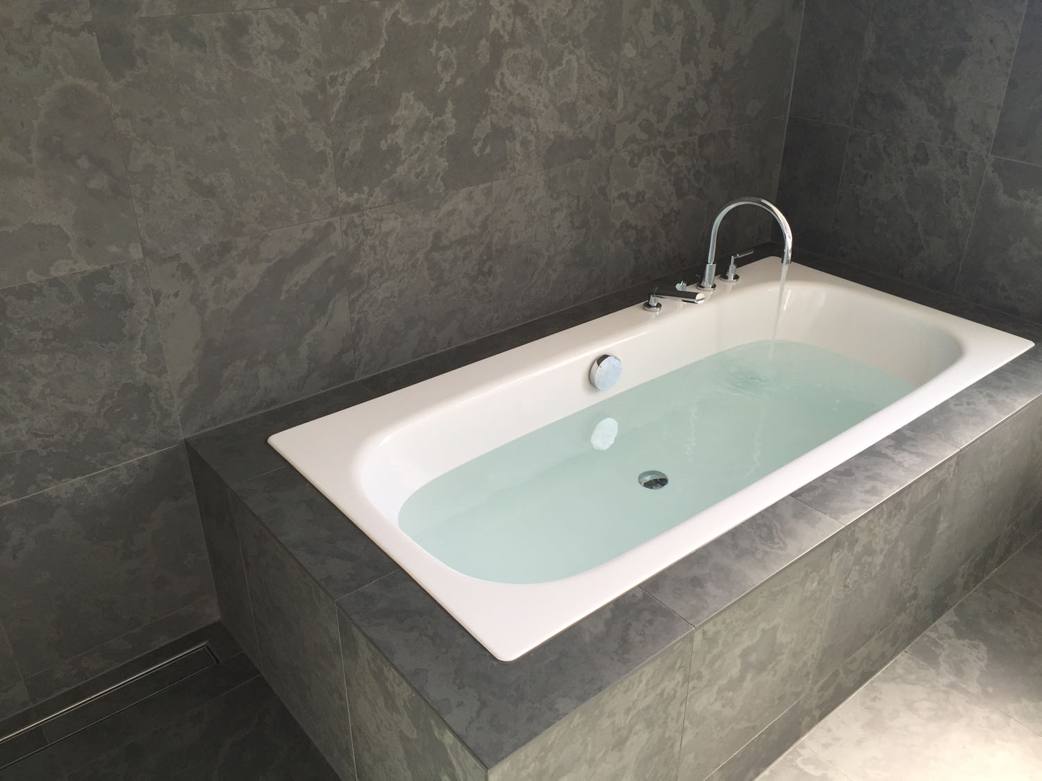 Elterdale Honed Bath Guildford St London